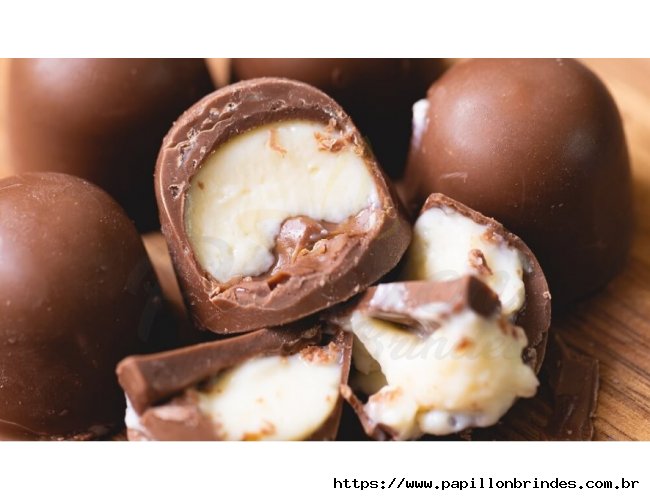 BOMBONS DE CHOCOLATE